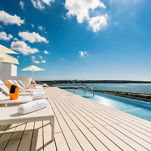 Five Flowers & Formentera Hotell