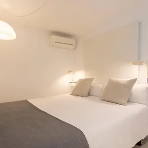 Apartahotel Roca Plana, Es Pujols
